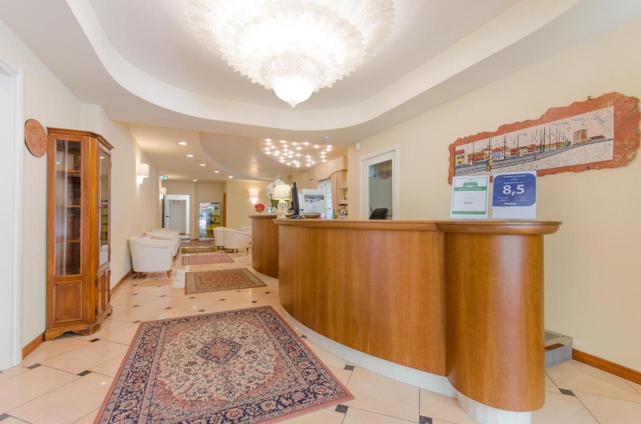 Hotel Cervia Luaran gambar